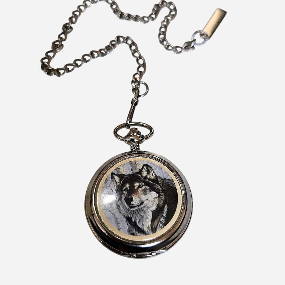 Vintage Al Agnew timber wolf pocket watch